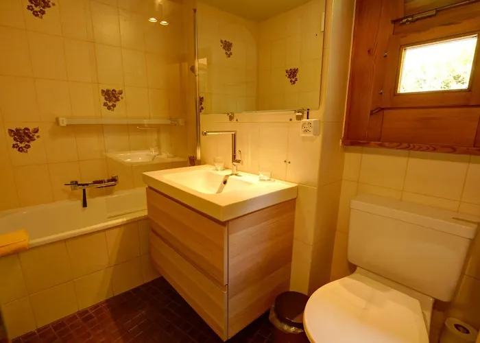 Chesa Munteratsch 2-zimmerwohnung 410 Typ E * Silvaplana